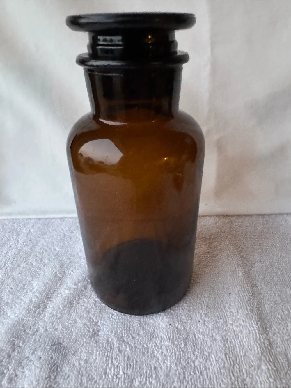 Vintage Amber Glass Apothecary Jar - 550mml